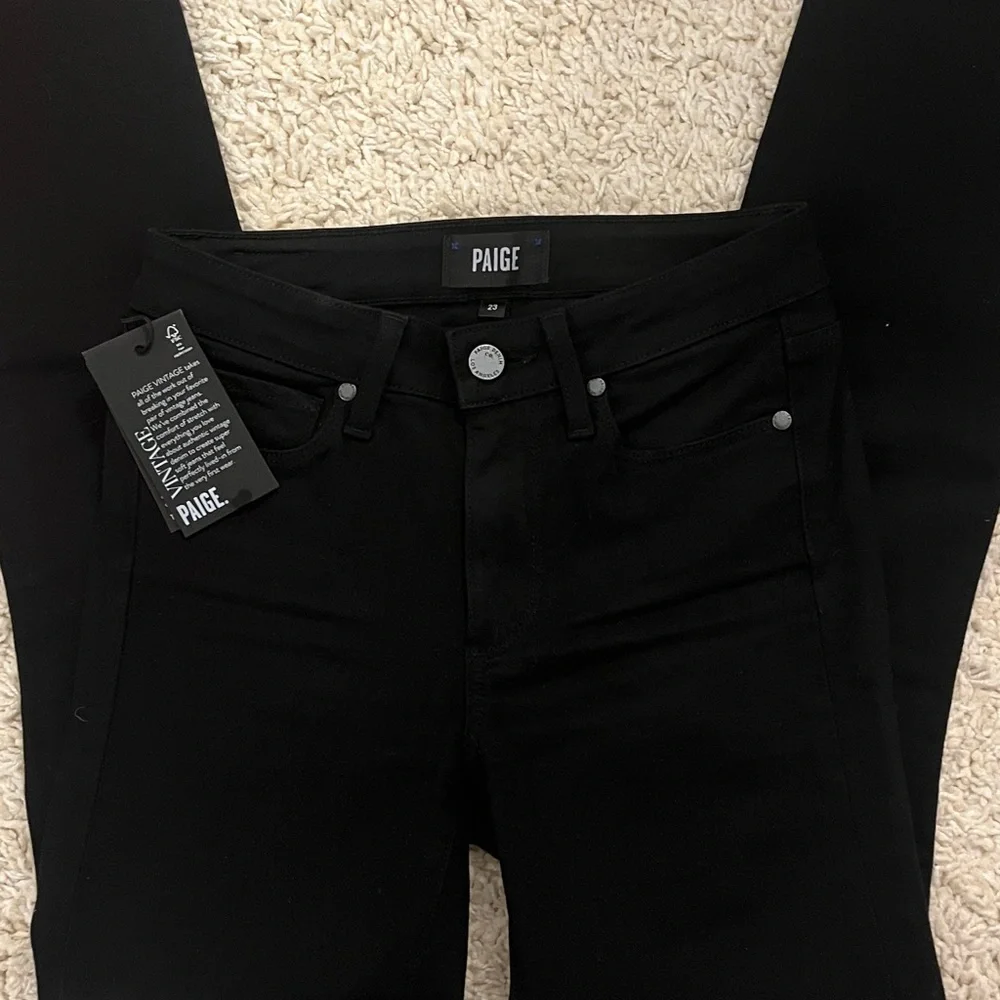 PAIGE Women's Black Stretch Jeans - Picture 8 of 8